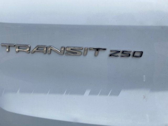 Used 2018 Ford Transit 250 148 Low Roof RWD image 21
