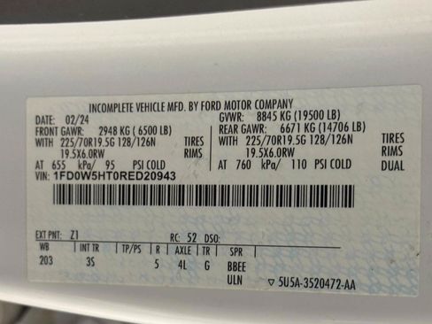 Used 2024 Ford F550 4x4 Crew Cab Super Duty w/ XLT Value Package image 36
