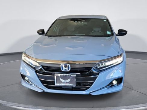Used 2022 Honda Accord Sport image 3