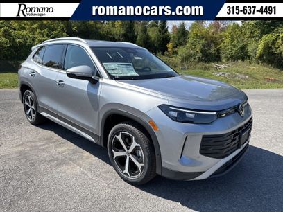 New 2025 Volkswagen Tiguan SE