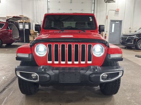 Used 2020 Jeep Wrangler Unlimited Sahara w/ LED Lighting Group AWD/4WD image 2