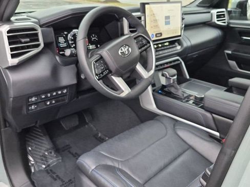 Certified 2025 Toyota Tundra Platinum AWD/4WD image 9