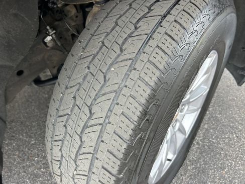 Used 2025 Chevrolet Silverado 1500 LT image 32