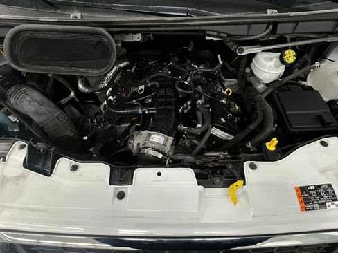 Used 2024 Ford Transit 350 XLT image 13
