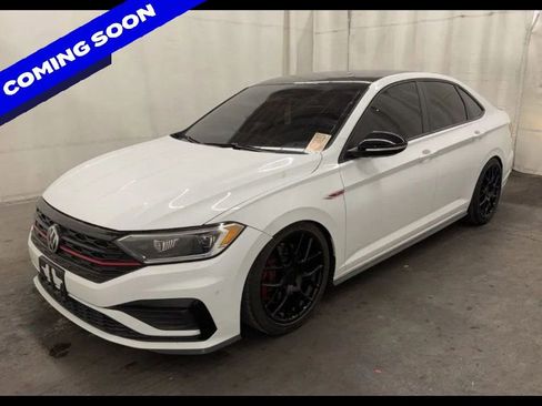 Used 2019 Volkswagen Jetta GLI image 1