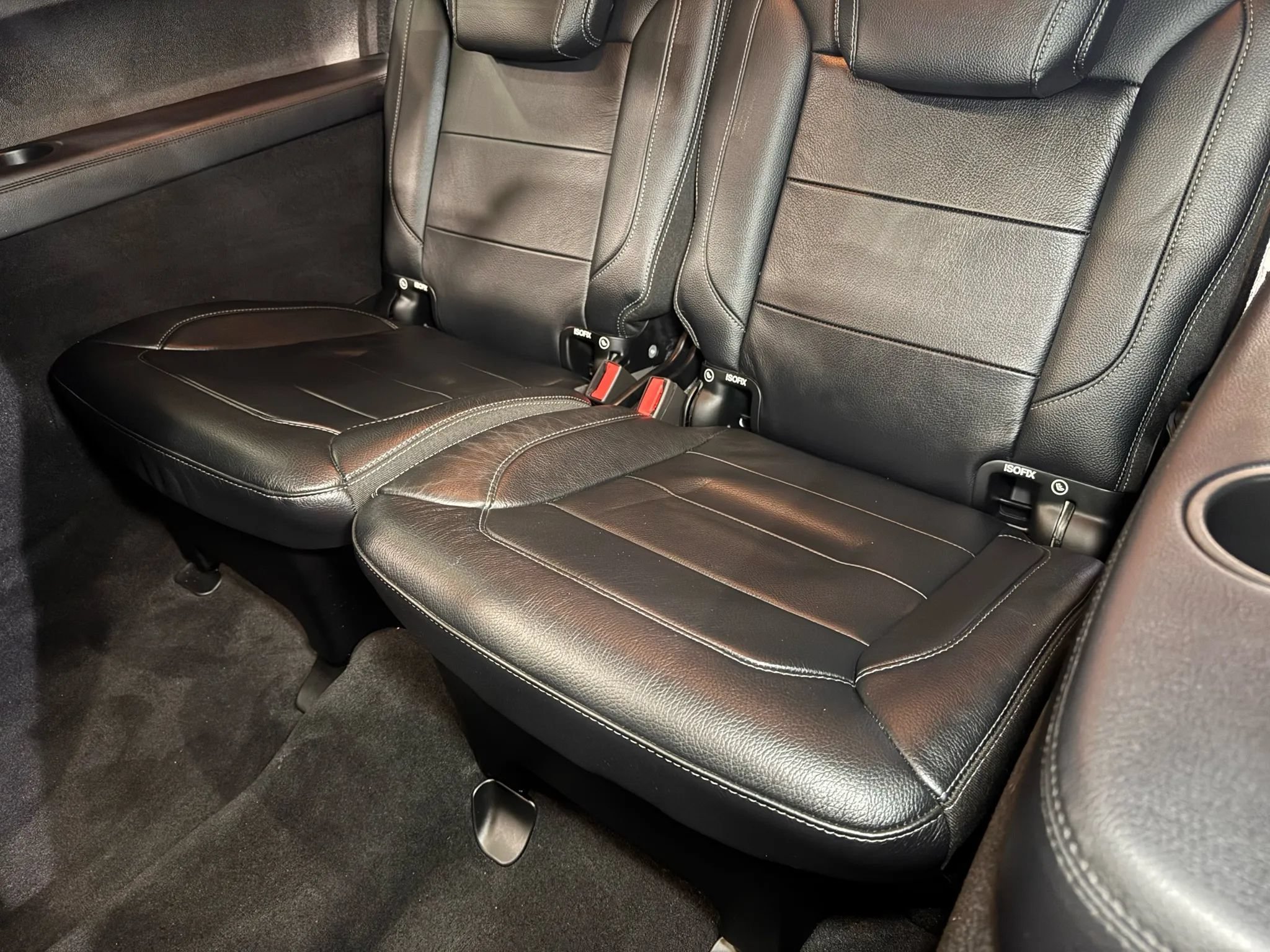 Used 2018 Mercedes-Benz GLS 550 4MATIC w/ Driver Assistance Package image 23