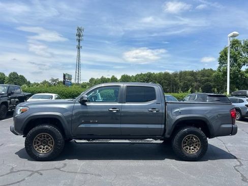 Used 2023 Toyota Tacoma 4x4 Double Cab w/ Trail Edition image 12