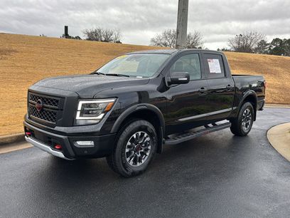 Used 2024 Nissan Titan PRO-4X w/ Pro-4x Convenience Package