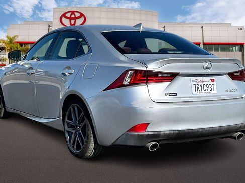Used 2016 Lexus IS 200t Base image 2