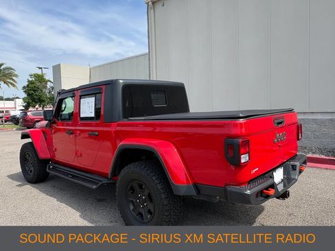 Used 2021 Jeep Gladiator Mojave AWD/4WD image 3