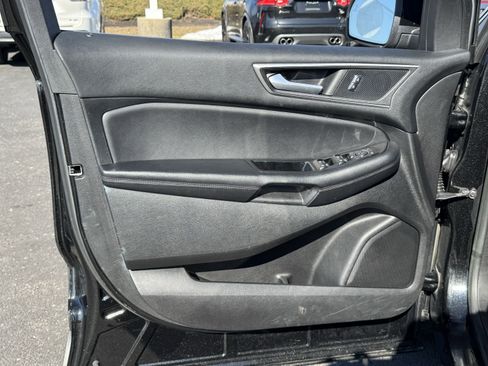 Used 2015 Ford Edge SEL w/ Equipment Group 201A image 23