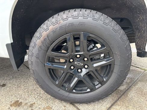 New 2025 Chevrolet Silverado 1500 Custom w/ Turbomax Blackout Package image 13