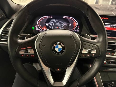 Used 2022 BMW X5 xDrive40i w/ Parking Assistance Package AWD/4WD image 11