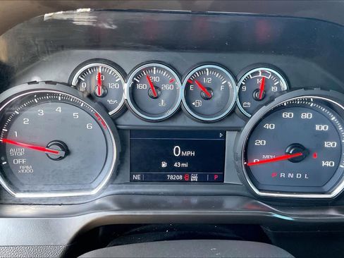 Used 2020 Chevrolet Silverado 1500 LT Trail Boss image 24