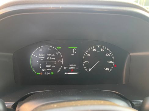 Certified 2025 Honda CR-V Sport image 21
