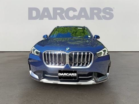 Used 2025 BMW X1 xDrive28i AWD/4WD image 2