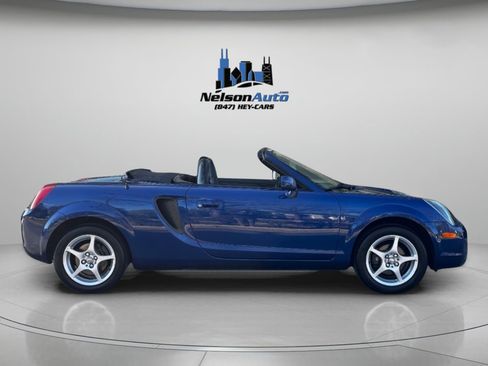 Used 2000 Toyota MR2 image 3