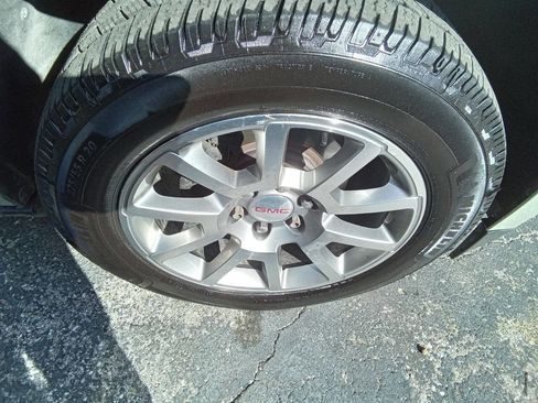 Used 2015 GMC Yukon XL Denali w/ Premium Package image 19