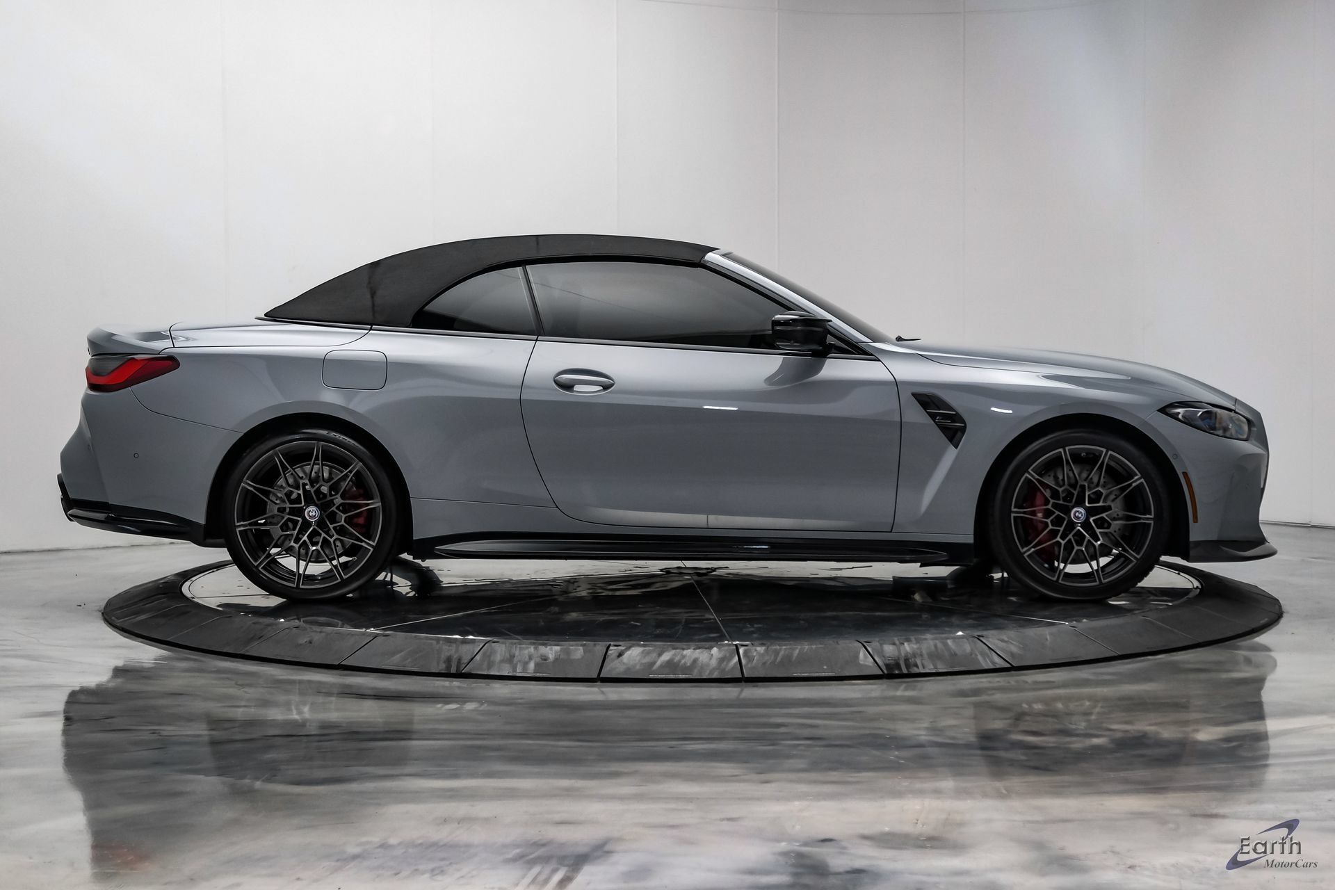 Used 2023 BMW M4 xDrive Competition AWD/4WD image 28