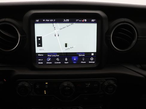 Used 2023 Jeep Wrangler Sahara w/ Cold Weather Group image 22