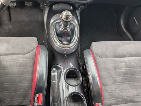 Used 2015 Nissan Juke NISMO RS image 29