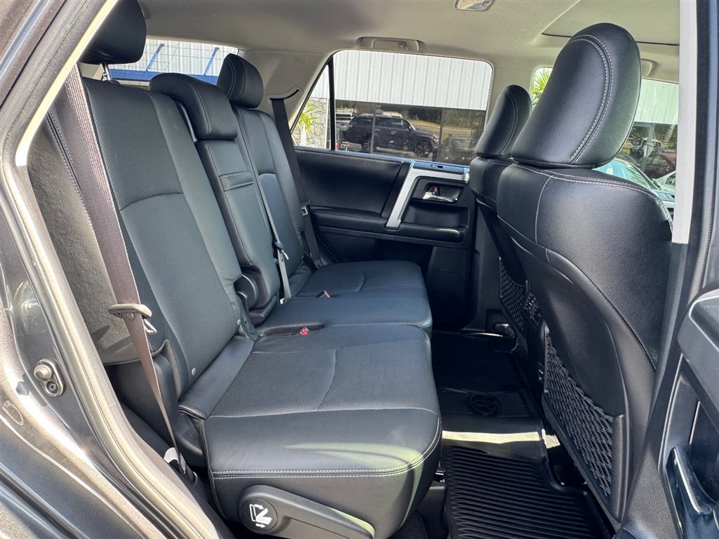 Used 2019 Toyota 4Runner Limited AWD/4WD image 21