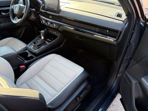 Used 2024 Honda CR-V Sport Touring image 30