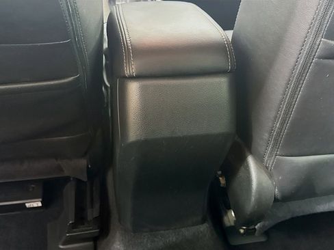 Used 2017 Subaru Forester 2.5i Limited image 30