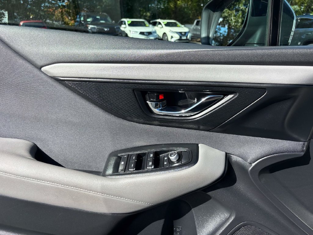 Used 2022 Subaru Outback Premium AWD/4WD image 18