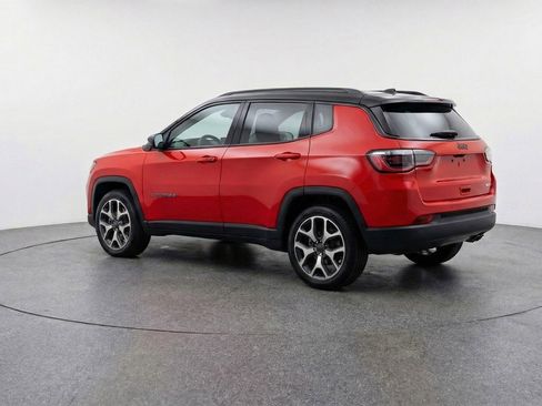 Used 2025 Jeep Compass Limited AWD/4WD image 6