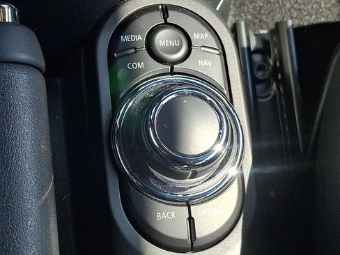 Used 2024 MINI Cooper S FWD image 21