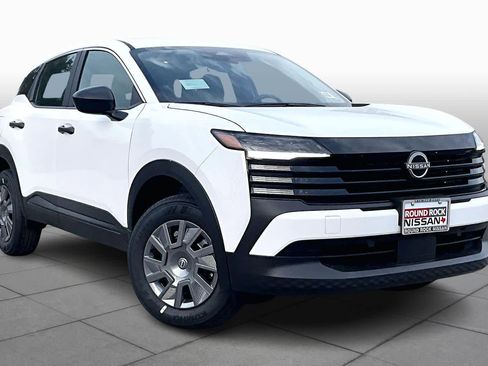 New 2026 Nissan Kicks S image 2