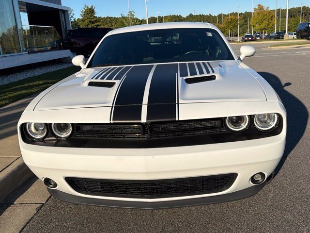 Used 2023 Dodge Challenger SXT w/ Blacktop Package RWD image 9