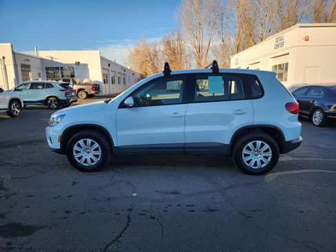 Used 2018 Volkswagen Tiguan Limited image 4