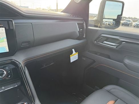 New 2026 GMC Sierra 3500 AT4 w/ AT4 Premium Plus Package image 26