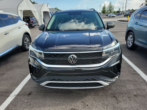 Used 2023 Volkswagen Taos S FWD image 3