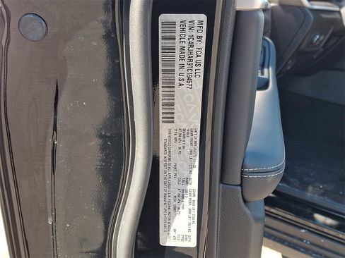 New 2026 Jeep Grand Cherokee Laredo image 11