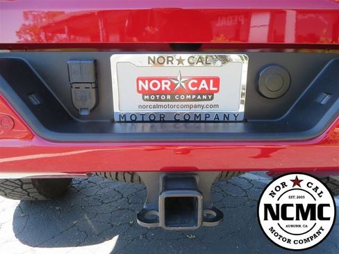 Used 2024 GMC Sierra 2500 Denali w/ Denali Reserve Package image 20