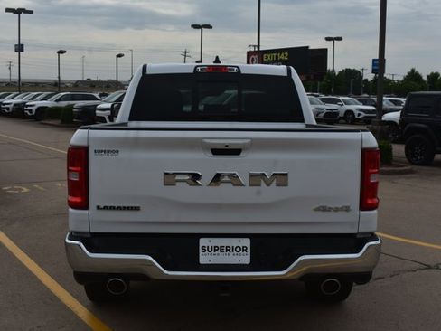 Used 2025 RAM 1500 Laramie AWD/4WD image 6