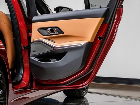 Used 2025 BMW M340i image 49