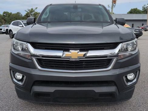Used 2017 Chevrolet Colorado LT w/ LT Convenience Package RWD image 9
