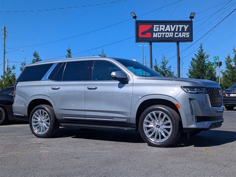 Used 2024 Cadillac Escalade Premium Luxury w/ LPO, Floor Liner Package image 5