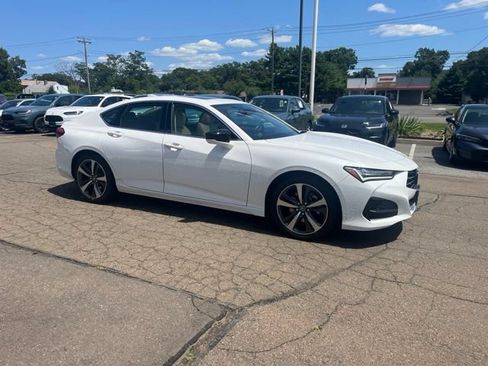 Certified 2025 Acura TLX w/ Technology Package FWD image 18