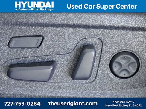 Certified 2022 Hyundai Palisade Calligraphy w/ Winter Package AWD/4WD image 28
