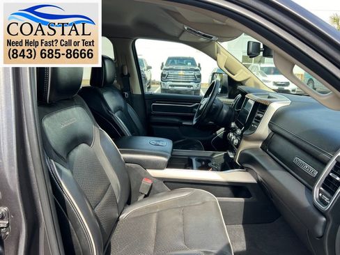 Used 2019 RAM 1500 Laramie AWD/4WD image 26