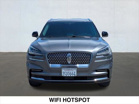 Certified 2023 Lincoln Aviator AWD w/ Class IV Trailer Tow Package image 8