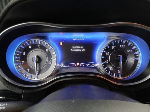 Used 2021 Chrysler 300 S w/ Popular Equipment Group RWD image 16