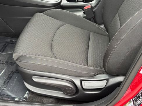 Used 2021 Kia Forte LXS image 12