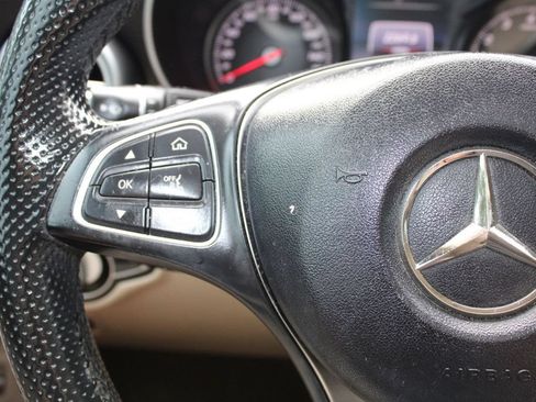 Used 2017 Mercedes-Benz GLC 300 image 22