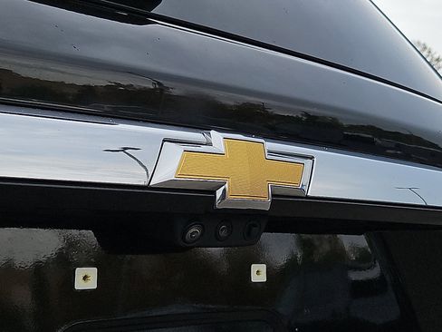 Certified 2023 Chevrolet Traverse LT w/ Rear Camera Mirror Package image 30